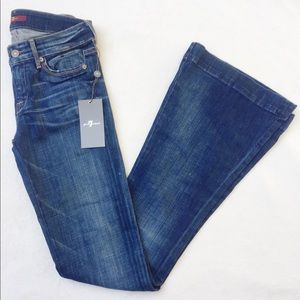 7 For All Mankind Jeans 25 Distressed Flare